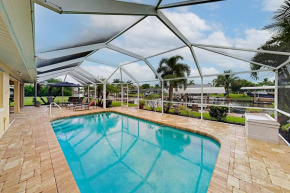 The Captain's Delight, Cape Coral